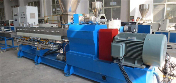 廢舊塑料回收造粒生產線的生產流程