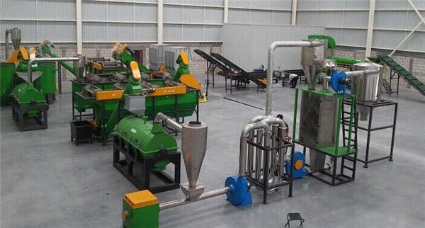 廢舊塑料回收造粒生產線及其邊角料回收的重要性